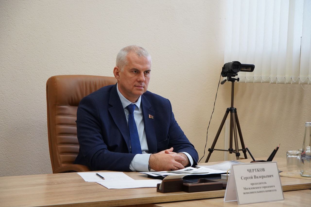 Приход храма Святой Троицы встретился с председателем Могилёвского горисполкома С.В. Чертковым